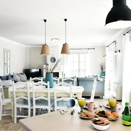 Sleeps 8 With Pool And Air Con Barbati
